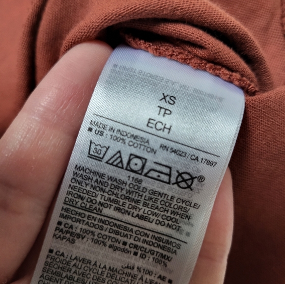 NWT! Burnt Orange Size XS Everwhere V-neck Tank Top! - Picture 6 of 7